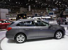 Фото Chevrolet Cruze Wagon 2013