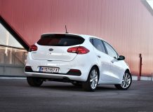 KIA Ceed II 5D фото