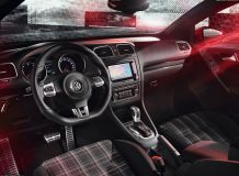 Фото салона VW Golf GTI Cabriolet