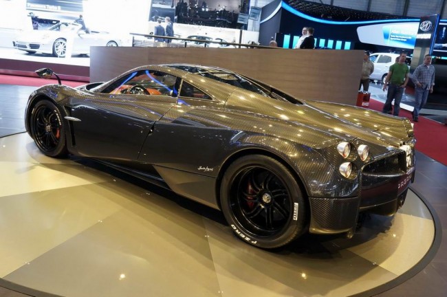 Pagani Huayra Carbon Edition Pagani Huayra Carbon Edition