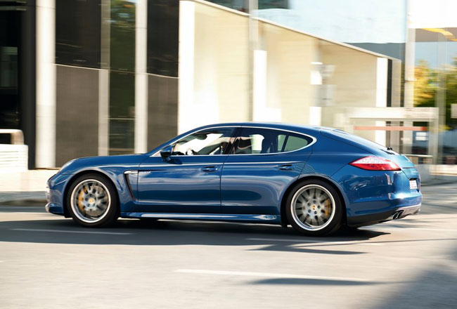 Фото Porsche Panamera S Hybrid Фото Porsche Panamera S Hybrid