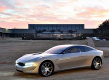 Pininfarina представила седан Cambiano