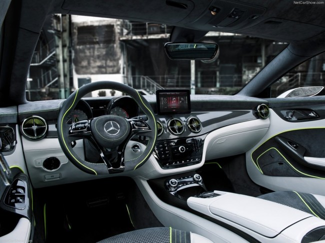 Фото салона Mercedes CSC Фото салона Mercedes CSC