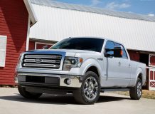 Фото Ford F-150 2013 года