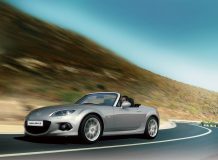Обновленная Mazda MX-5 2013