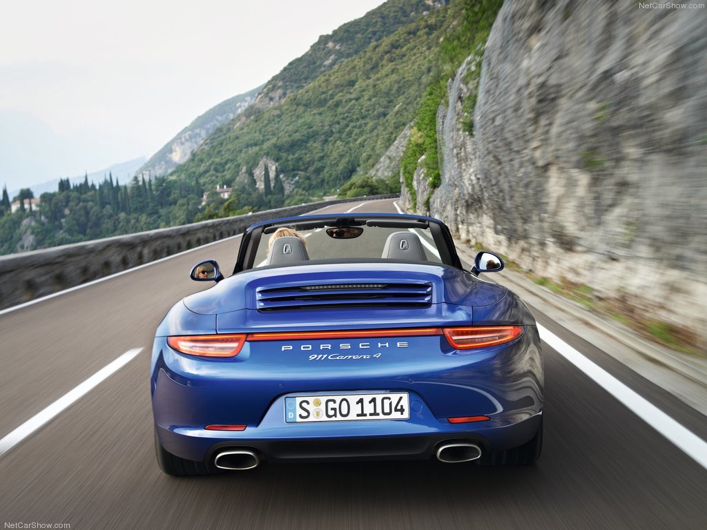 Порше 911 каррера 4