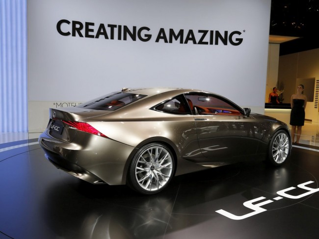 Фото Lexus LF-CC Concept Фото Lexus LF-CC Concept