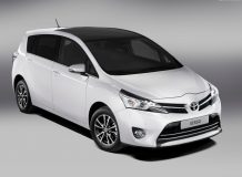 Toyota Verso 2015 фото