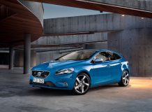 Volvo V40 R-Design фото