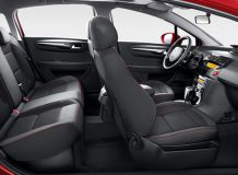 Фото салона Citroen C4 c-Quatre Cross