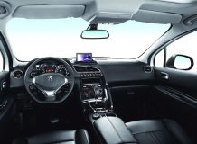 Фото салона Peugeot 3008 2013