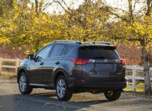 Фото Toyota RAV4 4 поколения