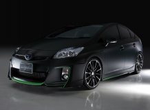 Обвес на Toyota Prius 3 фото