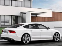 Фото новой Ауди RS7 Sportback 2015
