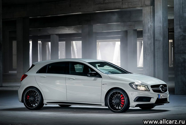 Mercedes-Benz A45 AMG фото Mercedes-Benz A45 AMG фото