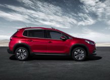 Фото Peugeot 2008 2017 года
