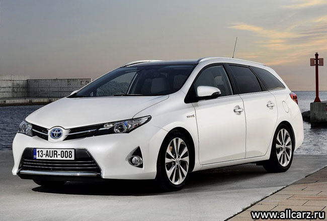 Toyota Auris Touring Sports фото Toyota Auris Touring Sports фото