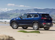Новый Cherokee 2015 фото