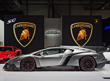 Суперкар Lamborghini Veneno фото