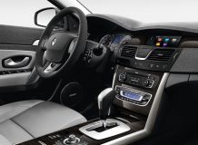 Фото салона Renault Latitude