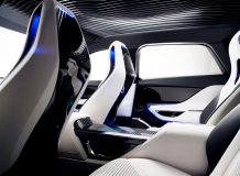 Интерьер Jaguar C-X17 Concept
