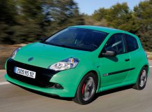 Renault Clio III RS фото
