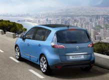 Фото Renault Scenic III