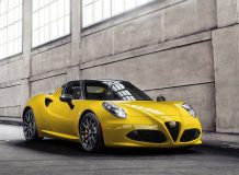 Alfa Romeo 4C Spider фото