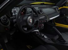 Фото салона Alfa Romeo 4C Spider