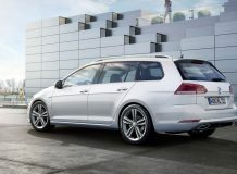 Фото нового Golf R 2017 универсал