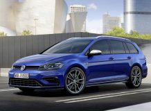 Фото Volkswagen Golf R 2017 Variant в новом кузове