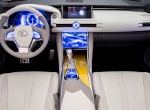 Фото салона Lexus LF-C2