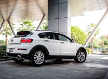 Qoros 3 City SUV фото