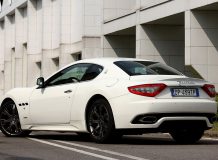 Фото цена Мазерати GranTurismo S