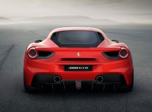 Суперкар Феррари 488 GTB
