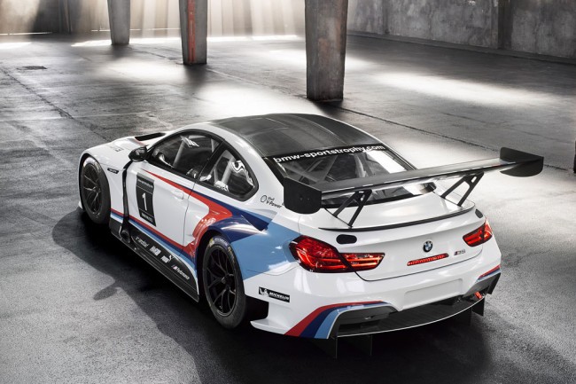 Гоночное купе BMW M6 GT3 Гоночное купе BMW M6 GT3