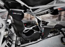 Фото салона БМВ М6 GT3