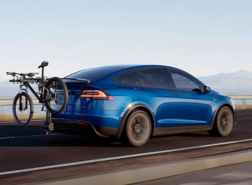 Tesla Model X 2023-2024