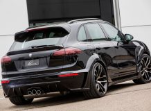 Обвес CLR 558 GT-R на Porsche Cayenne фото