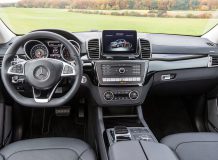 Фото салона Мерседес GLE 450 AMG