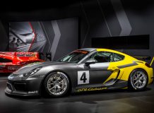 Porsche Cayman GT4 Clubsport фото