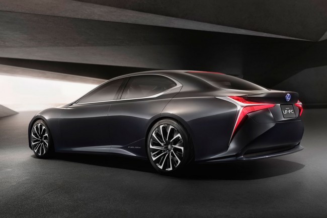 Lexus LF-FC намекнул на седан LS 5 поколения Lexus LF-FC намекнул на седан LS 5 поколения
