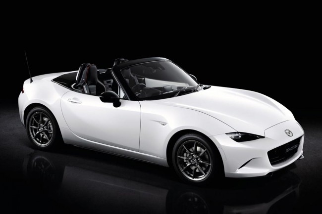 Новая Mazda MX-5 обзавелась модификацией RS Новая Mazda MX-5 обзавелась модификацией RS