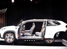 Двери на Subaru VIZIV Future