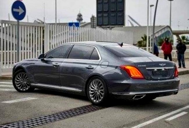 Genesis G90 Genesis G90