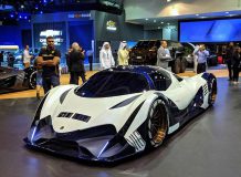 Фото гиперкара Devel Sixteen