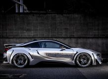 Хромированная BMW i8 фото