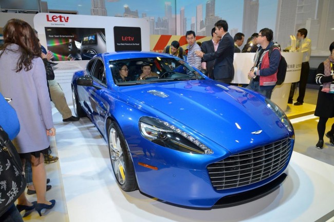 Aston Martin Rapide S на CES 2016 Aston Martin Rapide S на CES 2016