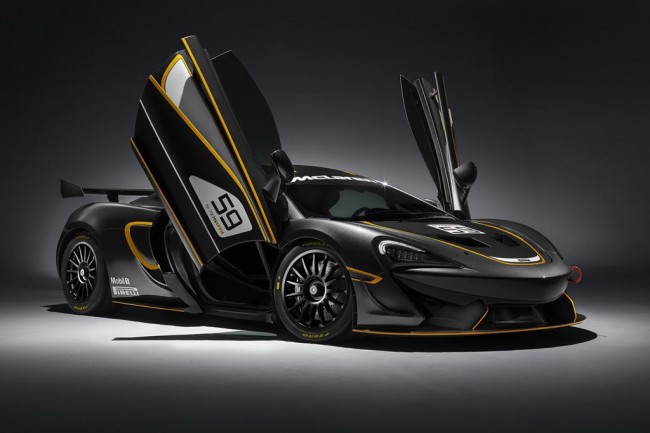 Гоночное купе McLaren 570S GT4 Гоночное купе McLaren 570S GT4