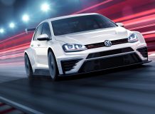 Гоночный Фольксваген Гольф TCR фото